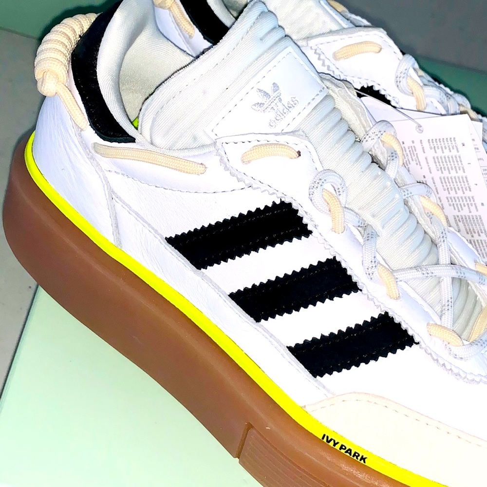 Ivy Park x Adidas SuperSleek 72